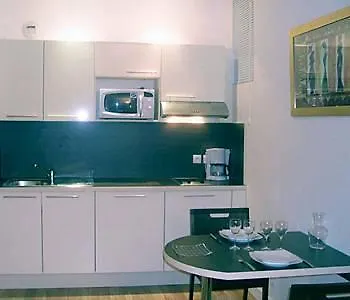 Residhotel Imperial Rennequin Paris 3*,