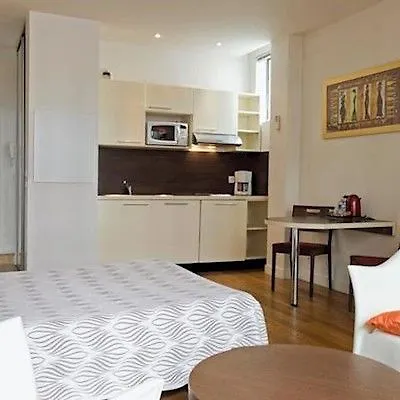 Residhotel Imperial Rennequin Parijs Aparthotel