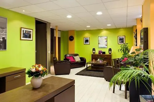 *** Aparthotel Residhotel Imperial Rennequin Paris France